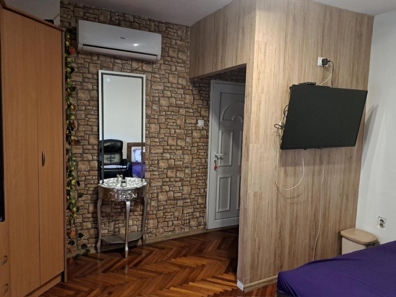 Apartman En Dusanovac Zewnętrze zdjęcie