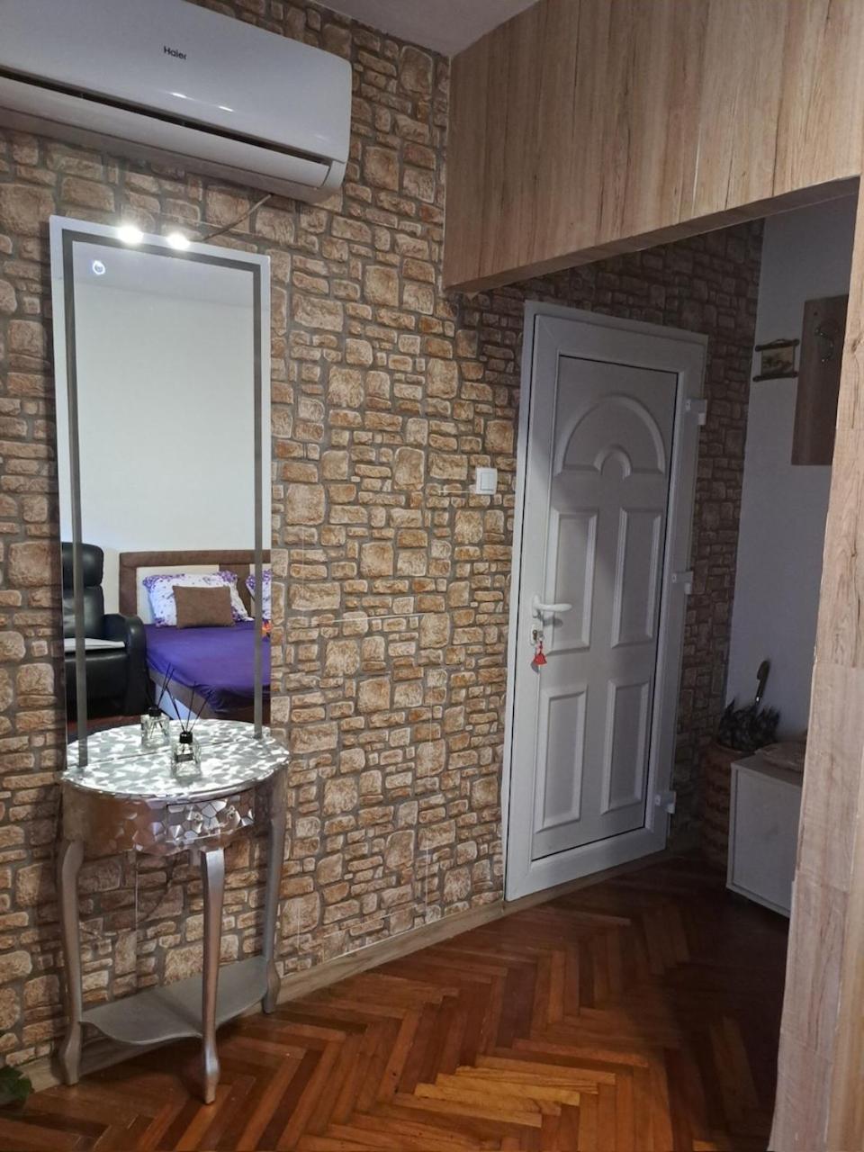 Apartman En Dusanovac Zewnętrze zdjęcie